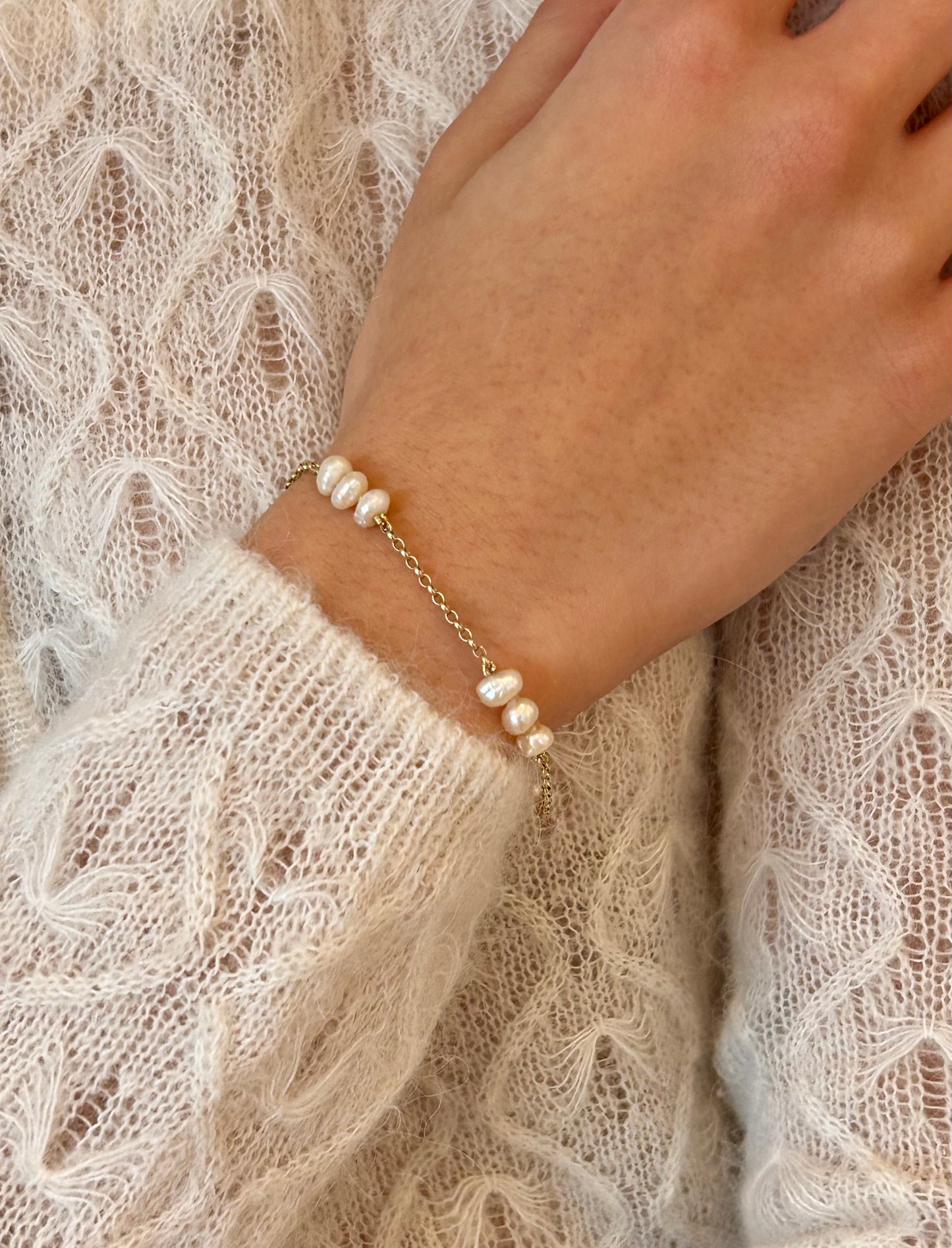 Grace Pearl Bracelet